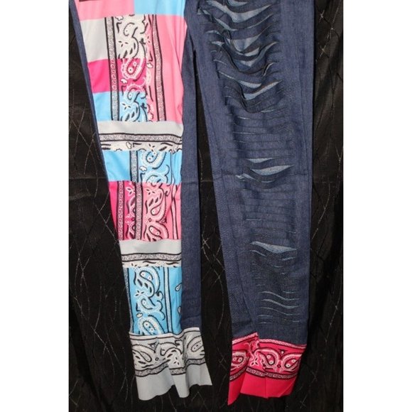 Women's Multi-Colored Bandana Patched Dark Blue Jeans With Pre Cut Rips Size: S - Picture 4 of 9